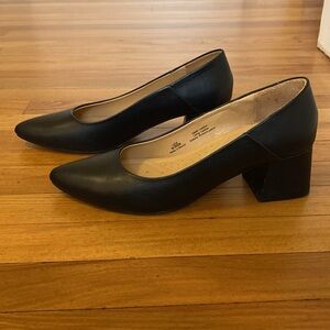 Nisolo Fiorela Go-To Mid Heel Black sz 8